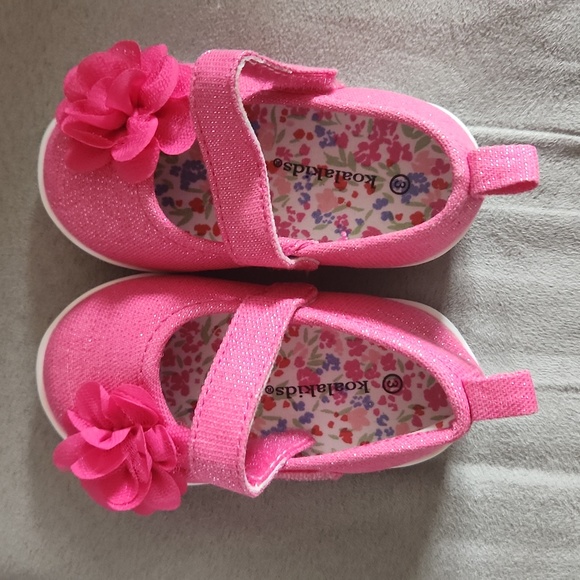 Koala kids Mary Jane pink shoes Size 3 - Picture 5 of 6